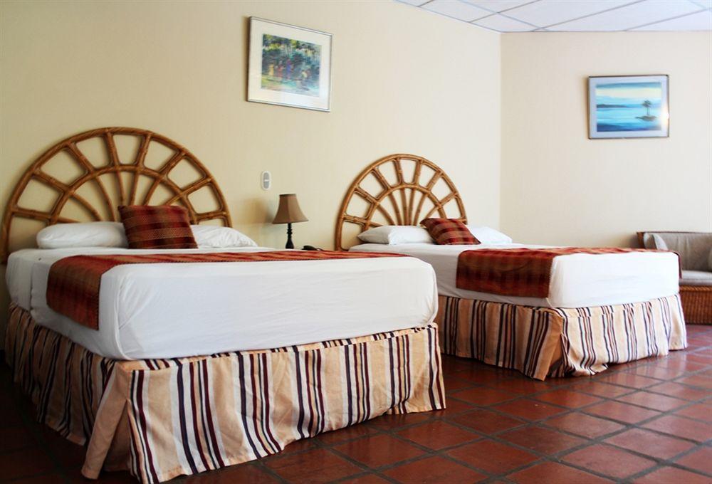 Hotel Pacific Paradise Costa del Sol Ngoại thất bức ảnh